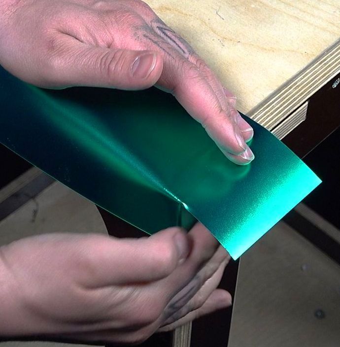 Yellotools EdgeWrap Cutter Mastermind | Möbelkanten überlappend folieren | Anwendungsbild 6