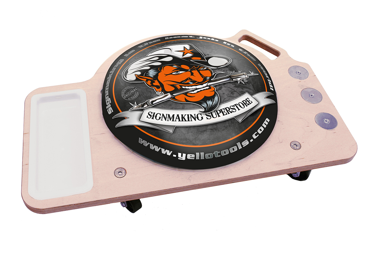 Yellotools LowRider | Rollbarer CarWrapping Werkstatt-Hocker