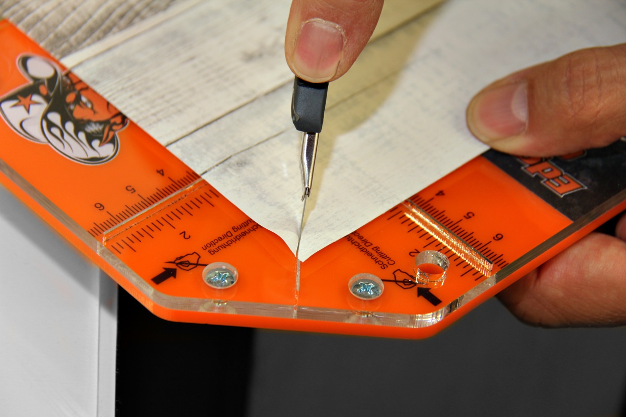 Yellotools EdgeWrap Cutter Anwendungsbild 2