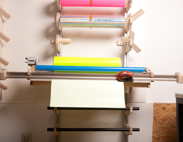 Yellotools V-Bracket Roll n' Cut inklusive Folienabroller Appfix Roll n' Cut