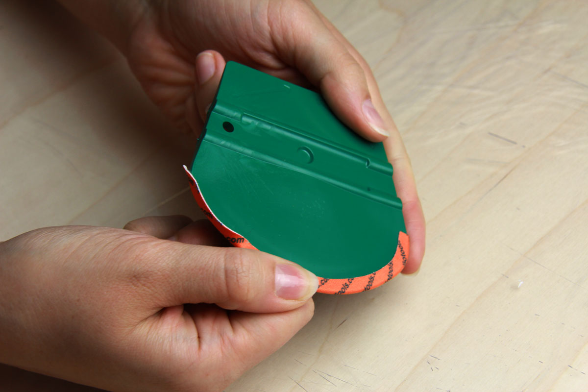 Yellotools ProWrap Betty Installation Rakelpolster Schritt 2