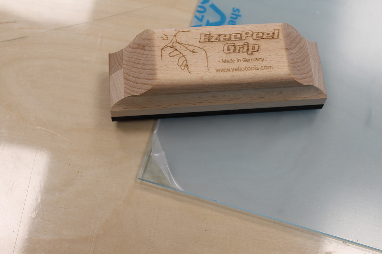 EzeePeel Grip | Schutzfolien entfernen | Anwendung 4