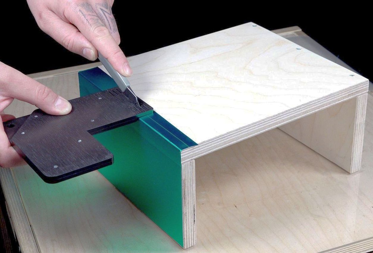 Yellotools EdgeWrap Cutter Mastermind | Möbel folieren | Anwendungsbild 3