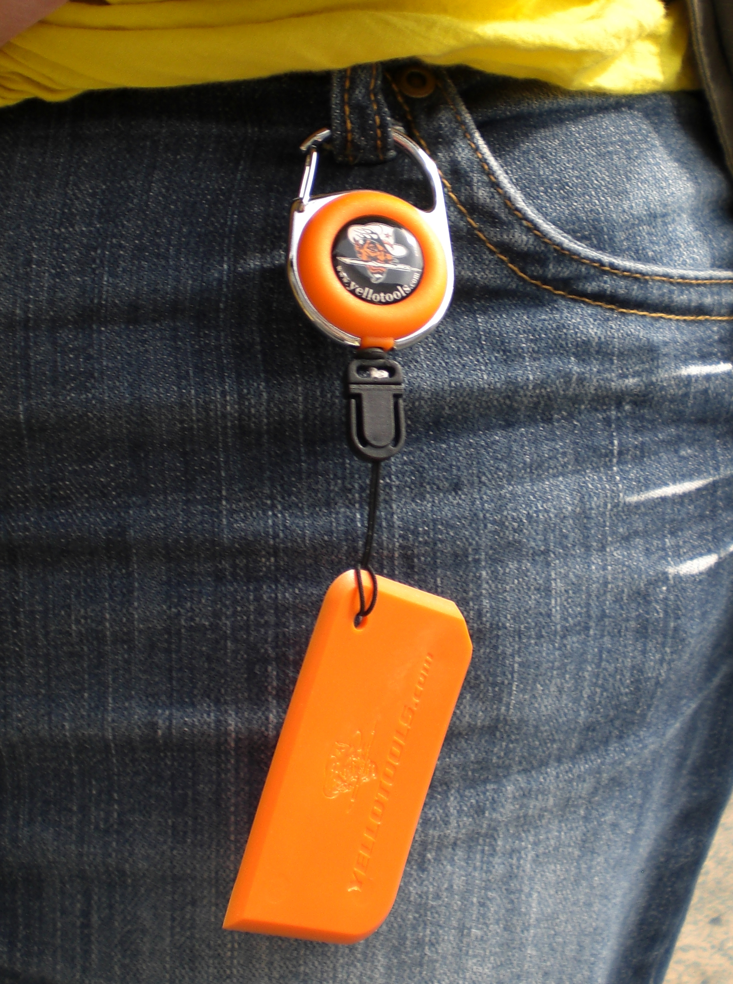 Yellotools EasyCord an Gürtelschlaufe