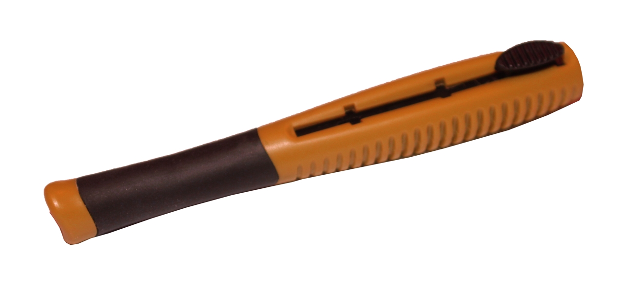 Yellotools Flipper KnifePen Cuttermesser mit eingefahrener Klinge