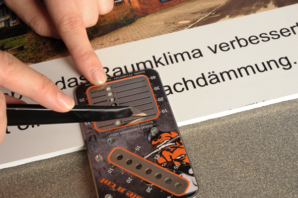 Yellotools Hole n' Cut Bohrlochschablone Anwendung 2